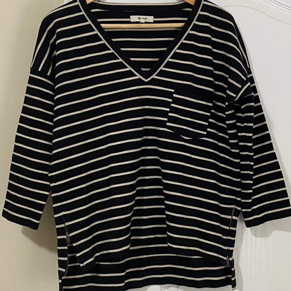 Madewell Size Medium Women's V-neck Striped Sweater with Zipper Details
